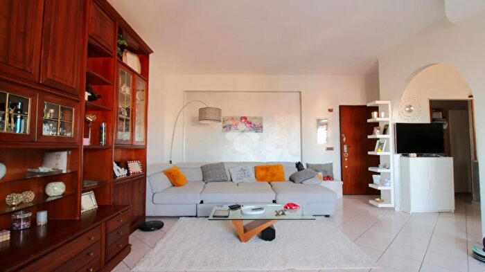 Appartamento quadrilocale in vendita in Via Platone, San Salvo