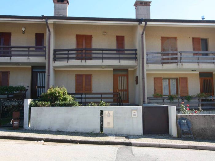 Casa quadrilocale in affitto in Vicolo Riviera, Centro, Fagagna