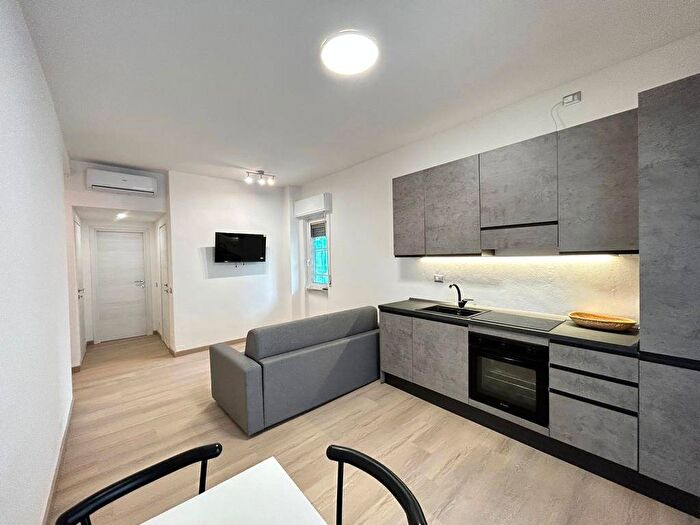 Appartamento bilocale in affitto in Via Marco dAgrate, Corvetto, Milano