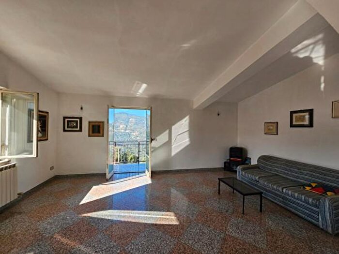 Appartamento quadrilocale in vendita in Contrada Torre, Tortorici