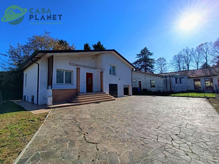 Casa con 7 locali in vendita in Via Zermanesa, Mogliano Veneto