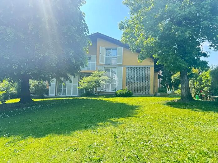 Casa con 8 locali in vendita in Via Monginevro, Rivalta Di Torino