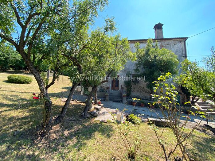 Casa con 5 locali in vendita in Via Alberto da Baone, Baone