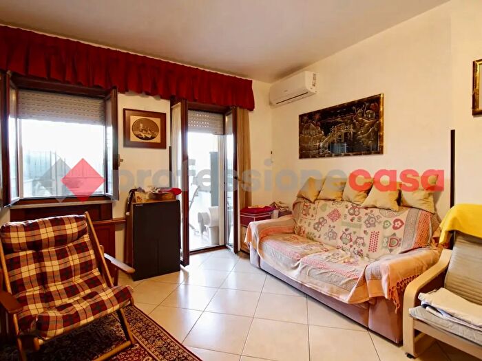 Appartamento con 5 locali in affitto in Traversa Privata Prima di Via Cangiano, Anagni