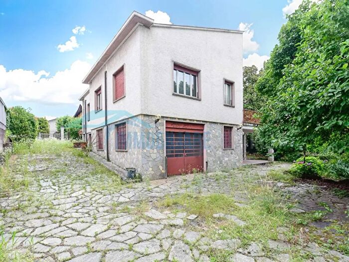 Case in Vendita e in Affitto - 3