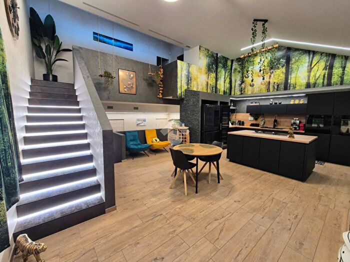 Casa trilocale in vendita in Via Puccini, Cornate DAdda