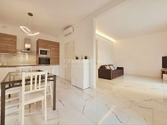 Appartamento quadrilocale in vendita in Via Marco Polo, Rapallo