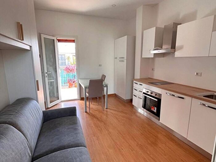 Appartamento monolocale in affitto in Via Donatello, Città Studi, Milano