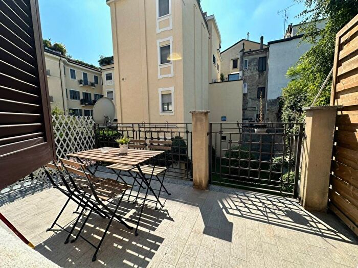 Appartamento monolocale in affitto in Via Giulio Uberti, Indipendenza, Milano