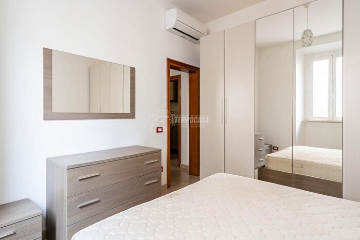 Appartamento bilocale in vendita in Piazza Giuseppe Mazzini, Livorno