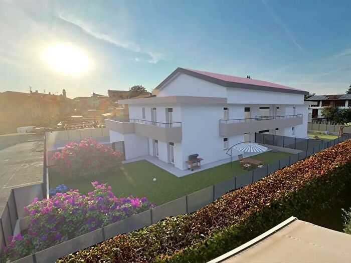 Appartamento trilocale in vendita in Inverigo