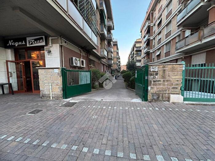 Casa in vendita in Via delle Gondole, Ostia Ponente, Roma