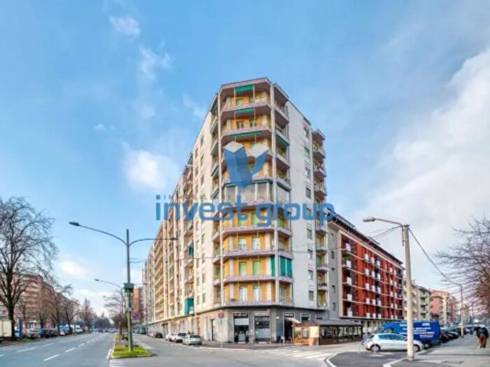 Appartamento bilocale in vendita in Corso Cosenza, Torino