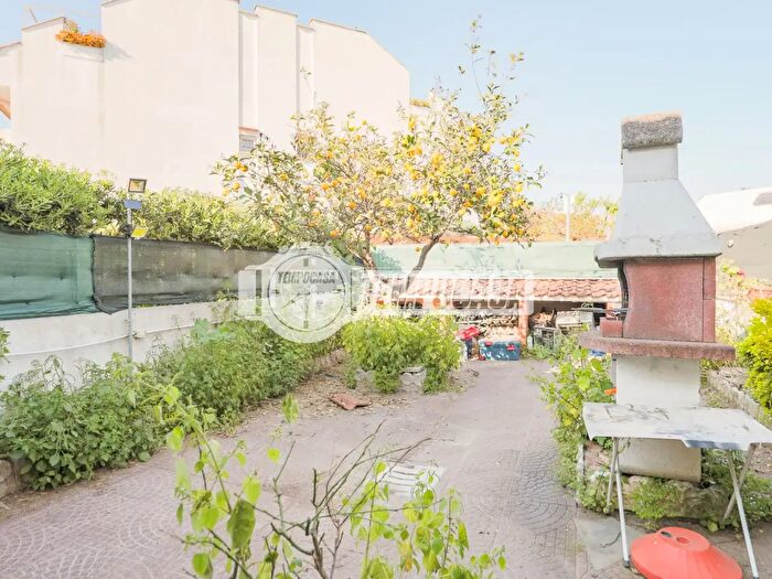 Casa quadrilocale in vendita in Viale Benedetto Marini, Cerveteri