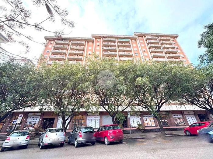 Appartamento quadrilocale in vendita in Via Eugenio lEmiro, Palermo