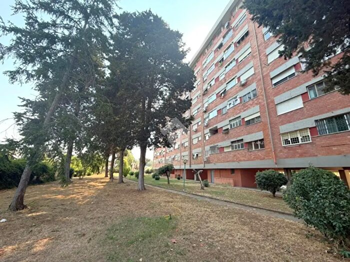 Appartamento quadrilocale in vendita in Via Nicola Stame, Roma