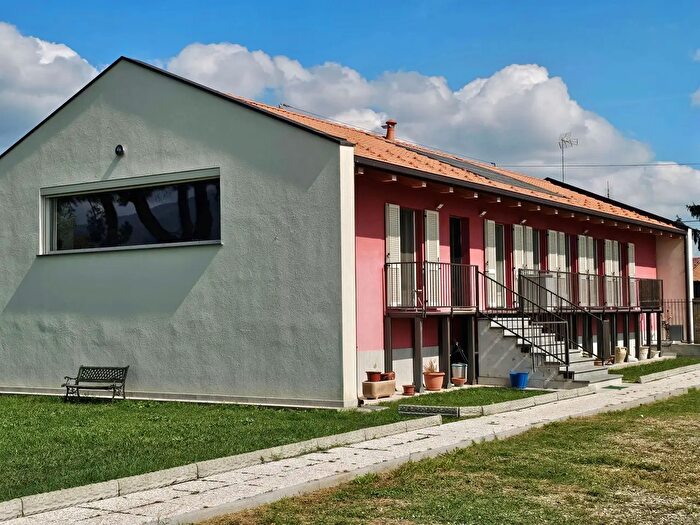 Casa quadrilocale in vendita in Strada Luisetti, Cumiana