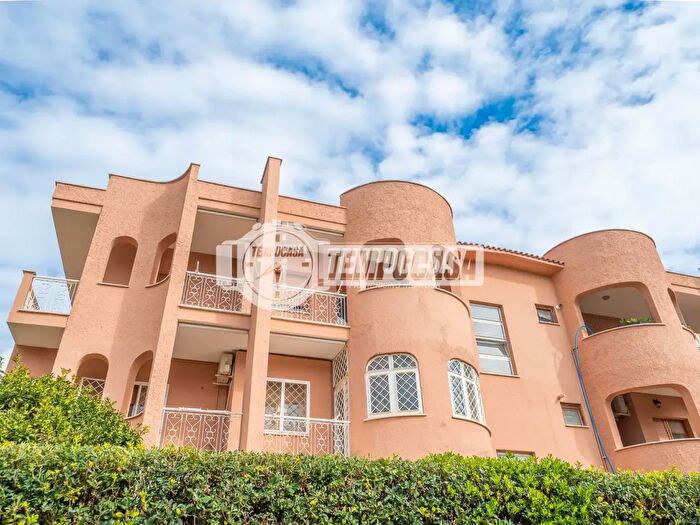 Appartamento trilocale in vendita in Via dei Mughetti, Cerveteri