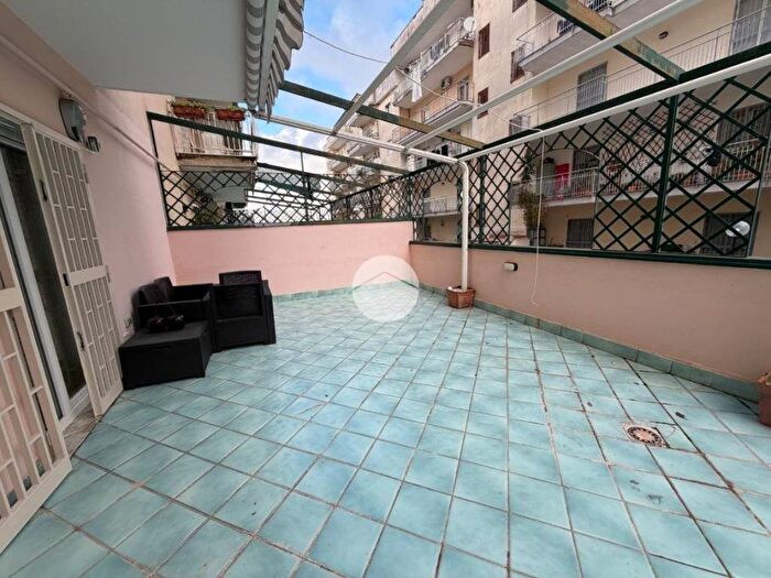 Appartamento trilocale in affitto in Via Puccini, Centro, Marano di Napoli