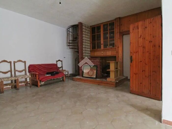 Casa con 5 locali in vendita in Via Trento, Isola Di Capo Rizzuto