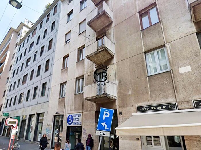 Appartamento bilocale in affitto in Via Francesco Sforza, Guastalla, Milano