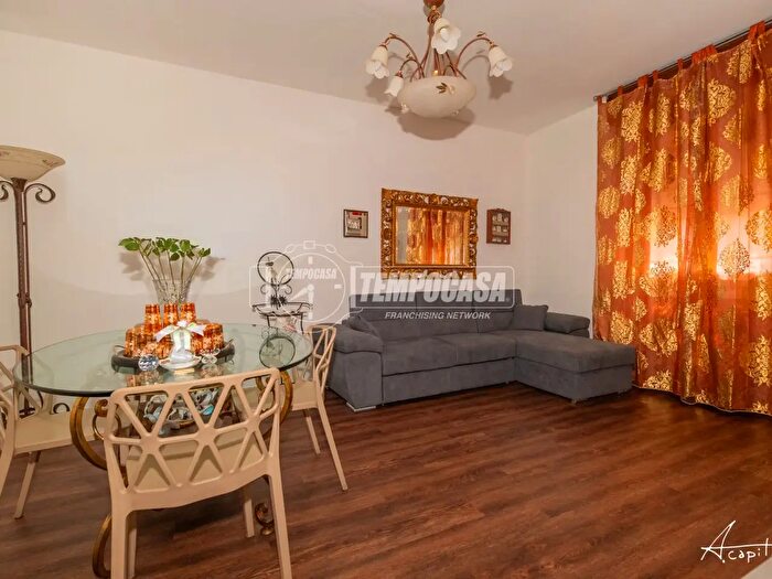 Appartamento bilocale in vendita in Via Roma, Soliera