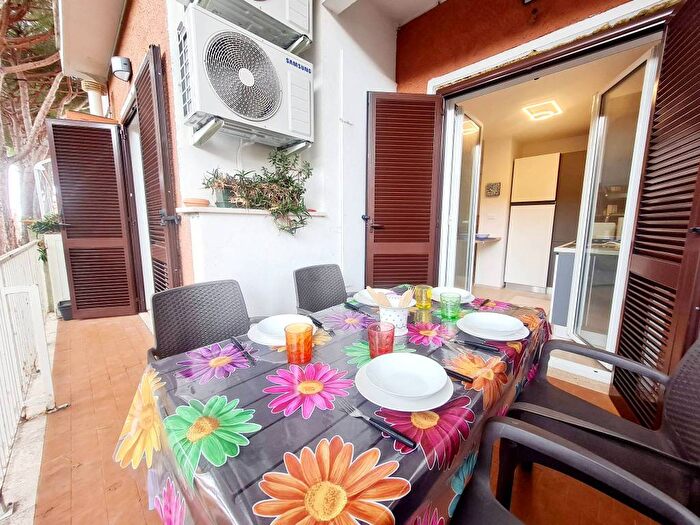 Appartamento quadrilocale in affitto in Piazza John Fitzgerald Kennedy, Centro, San Felice Circeo