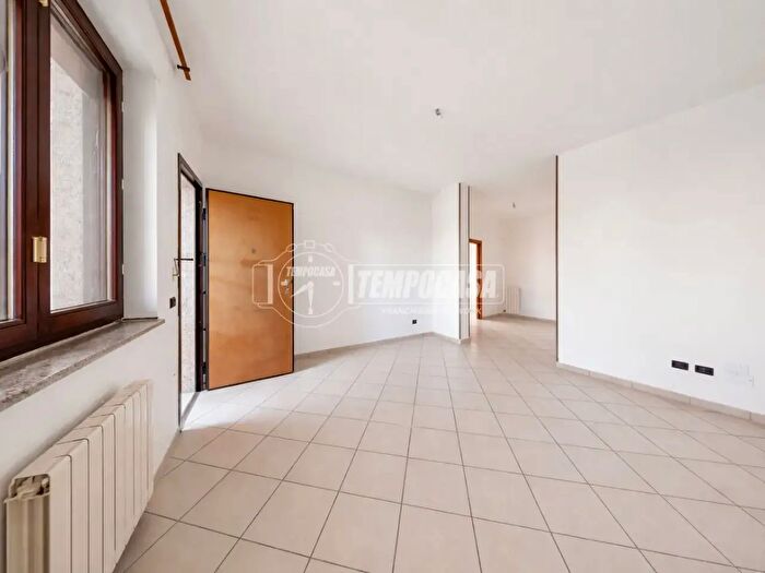 Appartamento trilocale in vendita in Via De Blasi Dante, Lecce