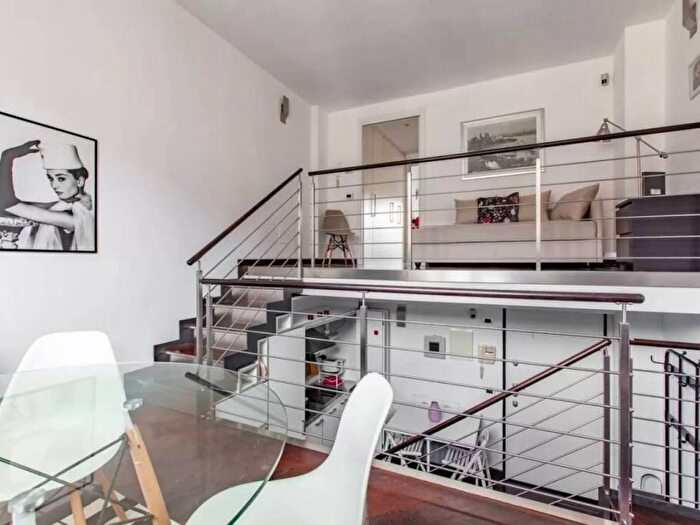 Appartamento trilocale in affitto in via Bergonzoli, Pasteur, Milano