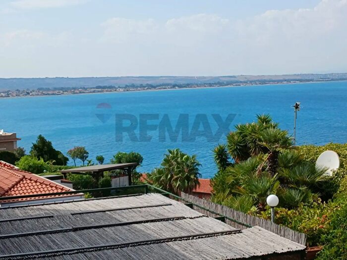 Casa con 5 locali in vendita in Via dello Sport Snc, Augusta