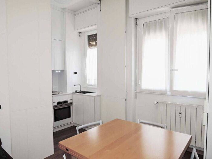 Appartamento bilocale in affitto in Via Carlo Antonio Carlone, Bande Nere, Milano