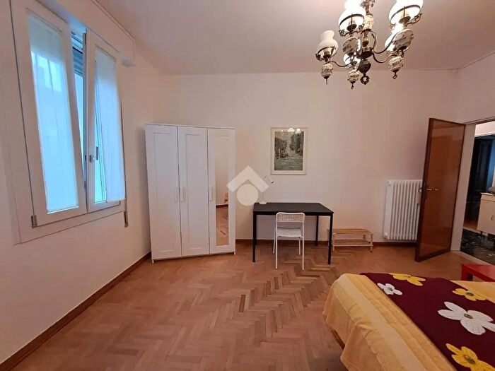 Appartamento trilocale in affitto in Via Fabrici Girolamo dAcquapendente, Padova