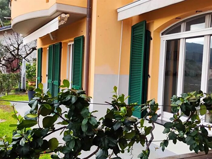 Appartamento con 5 locali in vendita in La Spezia