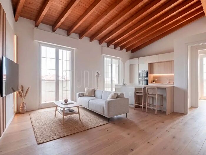Casa trilocale in vendita in Via Podgora, Cesano Maderno