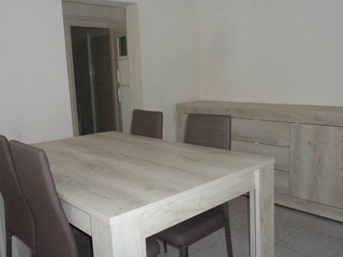 Appartamento quadrilocale in affitto in Via Ercole de' Roberti, Centro Storico, Ferrara
