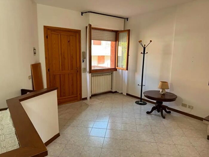 Appartamento trilocale in affitto in Sovicille