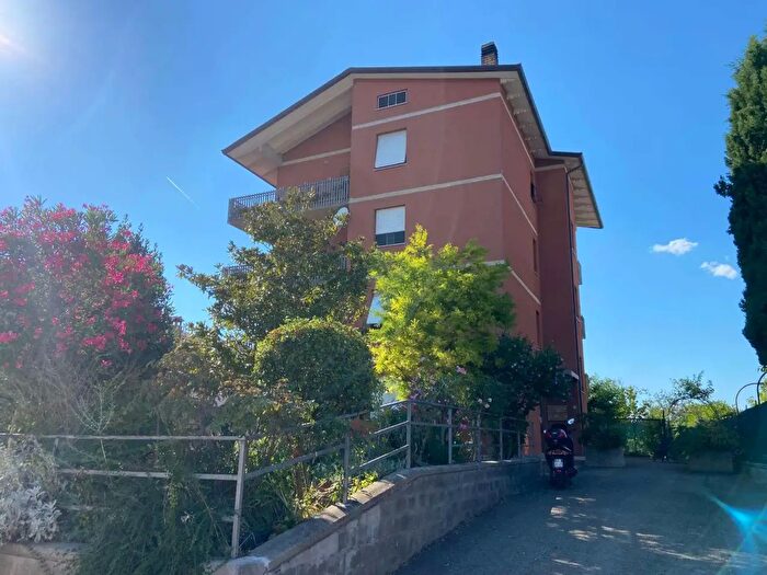 Appartamento quadrilocale in vendita in Loc Bosco, Perugia