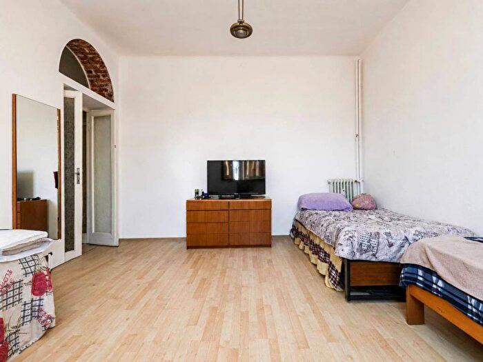 Appartamento in affitto in Via San Gerolamo Emiliani, Porta Romana Medaglie d'Oro, Milano