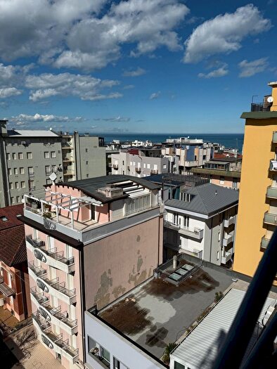 Appartamento trilocale in vendita in Via della Vittoria, Gabicce Mare