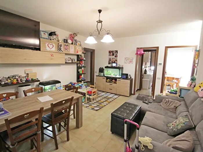 Appartamento quadrilocale in vendita in Via Cimarosa, Santa Maria Di Sala