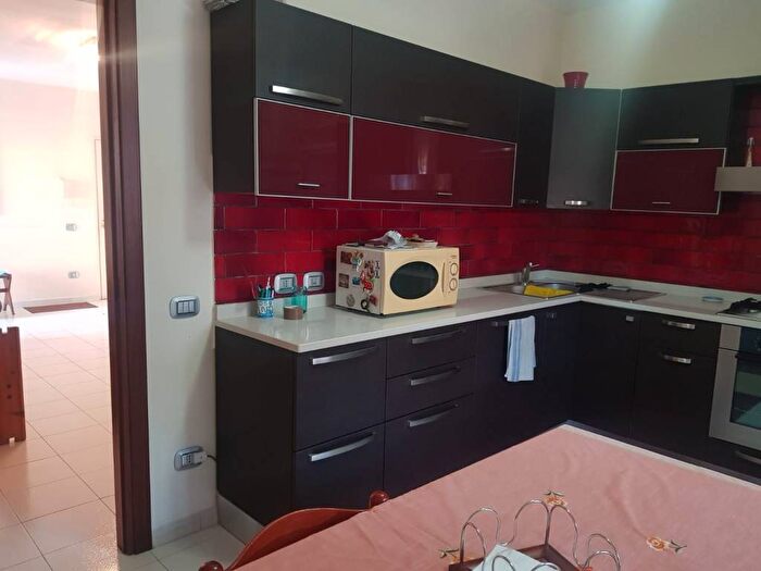 Appartamento trilocale in affitto in Via San Nullo, Licola Paese, Giugliano in Campania