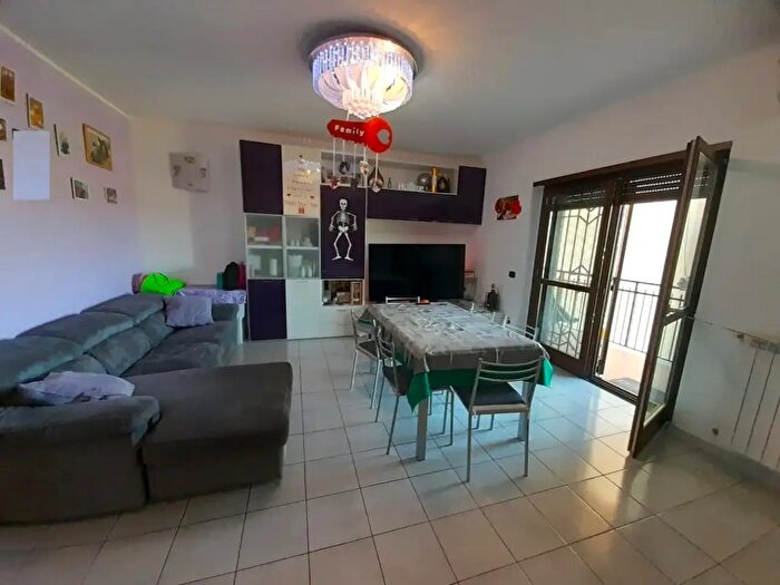 Appartamento trilocale in vendita in Latina