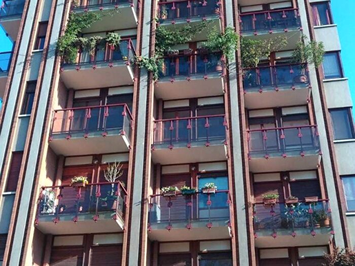 Appartamento con 5 locali in affitto in corso Svizzera, Campidoglio, Torino