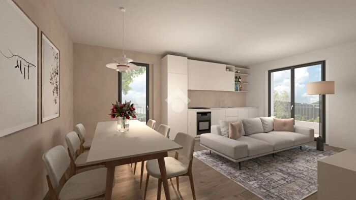 Appartamento quadrilocale in vendita in Via M Buonarroti, Gallarate