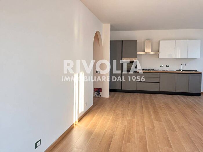 Appartamento trilocale in affitto in Centro, Trevignano Romano