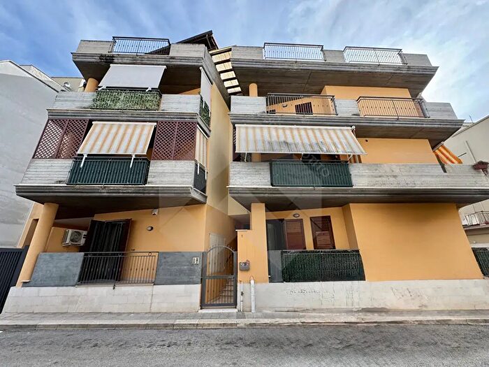 Appartamento trilocale in vendita in Andria