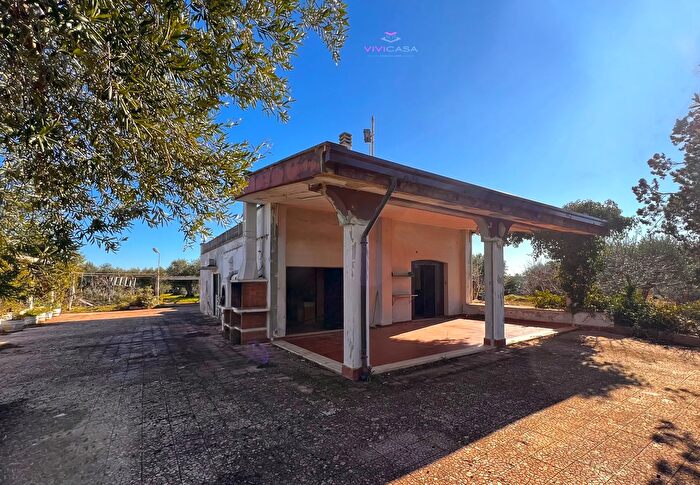 Casa quadrilocale in vendita in SC Foggia dellAlbero Putignano, Castellana Grotte