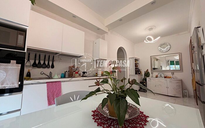 Appartamento in vendita in Via San Bartolomeo del Fossato, Genova