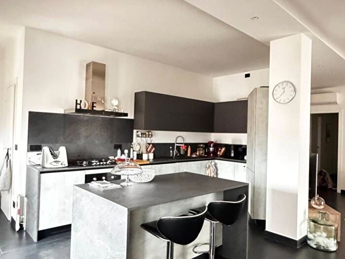 Casa con 6 locali in affitto in Via Francesco Ferrer, Centro, Città di Castello