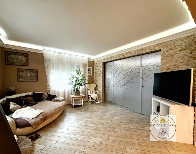 Casa con 6 locali in vendita in Via dei Cappuccini, Montagnana